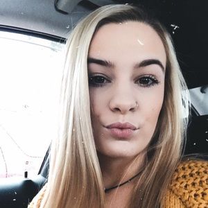 Meet your Posher, Destiny